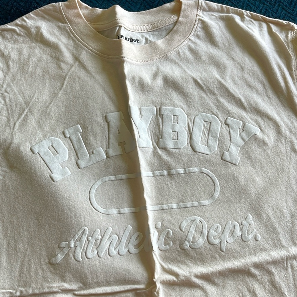 Playboy x Pacsun Graphic Tee (new, great condition!!)